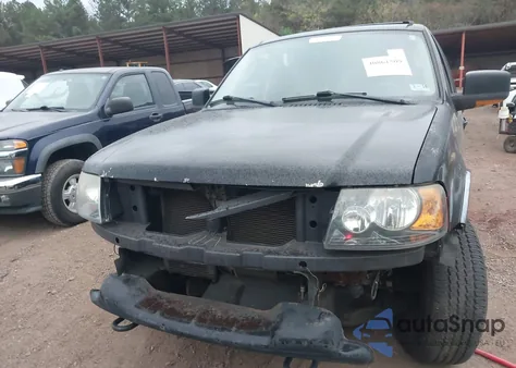 2004 Ford Expedition Eddie Bauer z USA, uszkodzony, nr VIN 1FMFU18L14LB81337